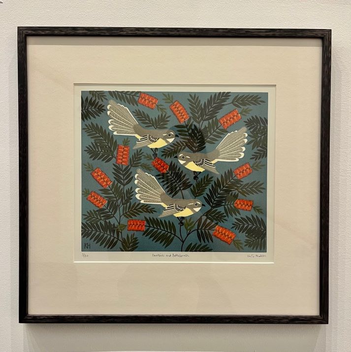 Fantails and bottlebrush 2023